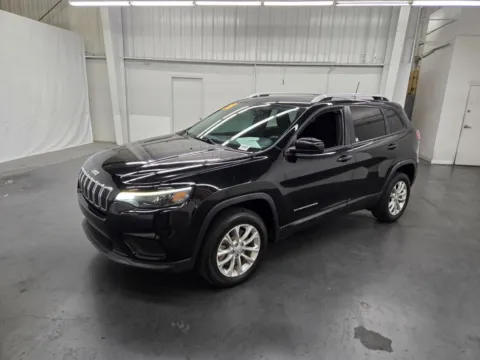 Black 2020 Jeep Cherokee Latitude for sale in Las Vegas, NV