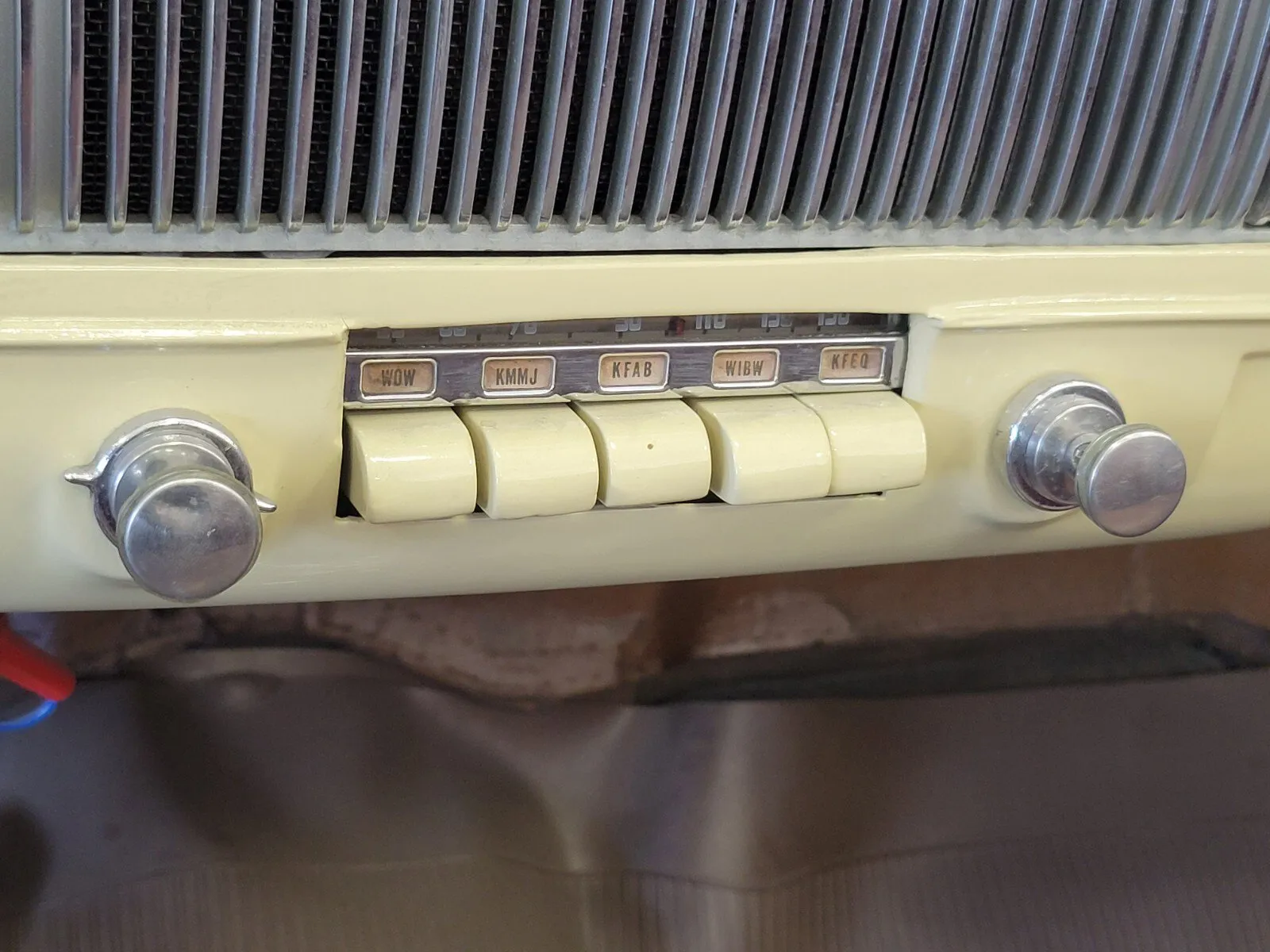 Oldsmobile SERIES 90 photo 19
