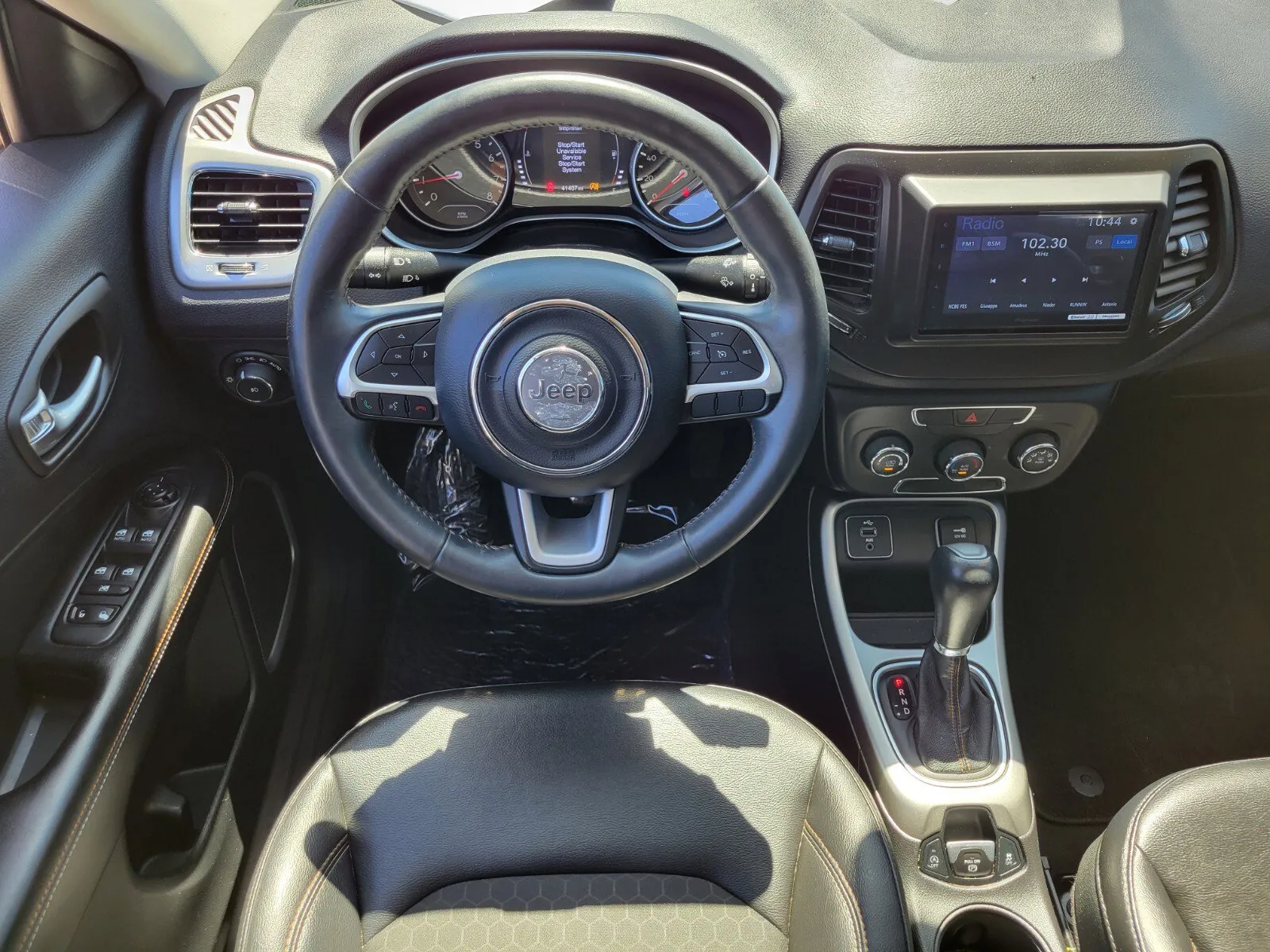 Jeep Compass photo 10