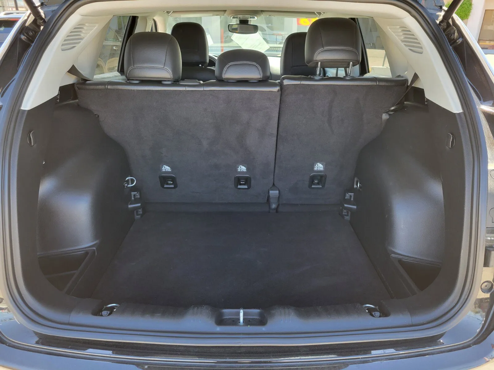 Jeep Compass photo 11