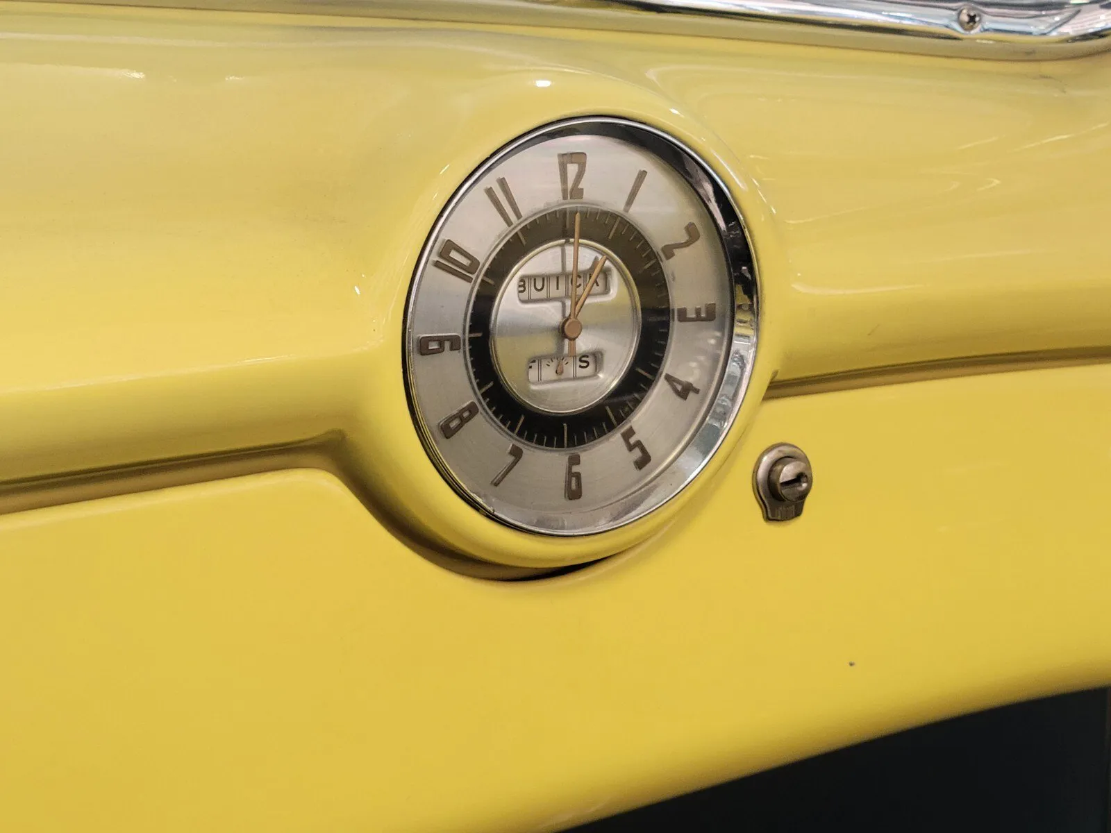 Buick SUPER photo 19