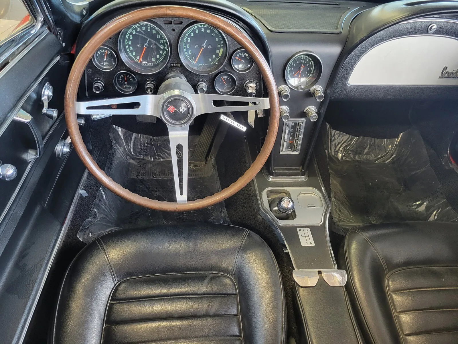 Chevrolet Corvette photo 9