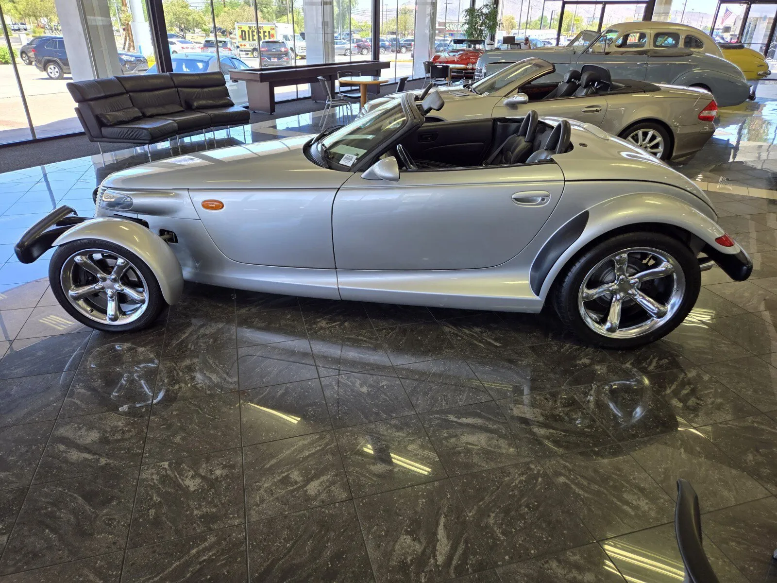 Plymouth Prowler photo 2