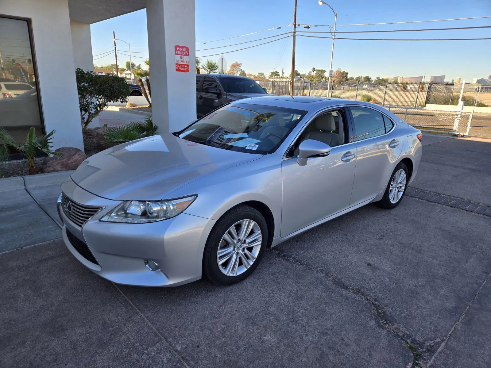 Silver 2013 Lexus ES 350 4dr Sdn for sale in Las Vegas, NV