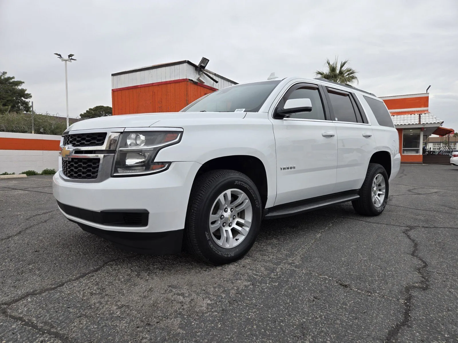 White 2017 Chevrolet Tahoe LT for sale in Las Vegas, NV
