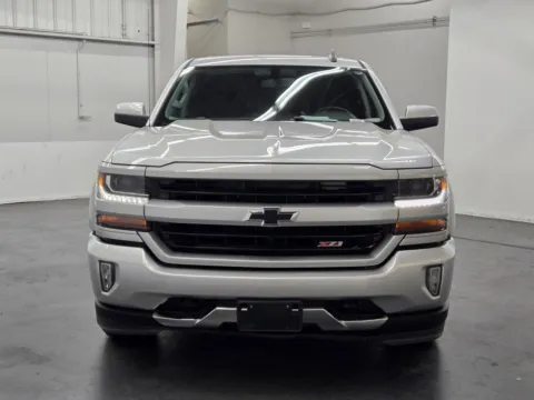 More photos of 2018 Chevrolet Silverado 1500 LT at Baja Auto Sales East, NV