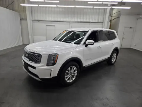 White 2021 Kia Telluride LX for sale in Las Vegas, NV