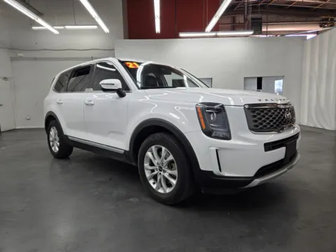 More photos of 2021 Kia Telluride LX at Baja Auto Sales East, NV