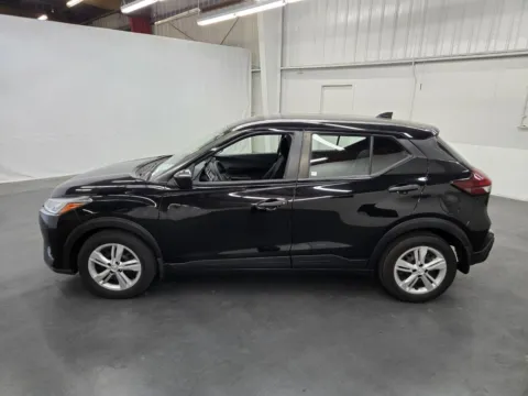 Photos of 2021 Nissan Kicks S for sale in Las Vegas, NV at Baja Auto Sales East