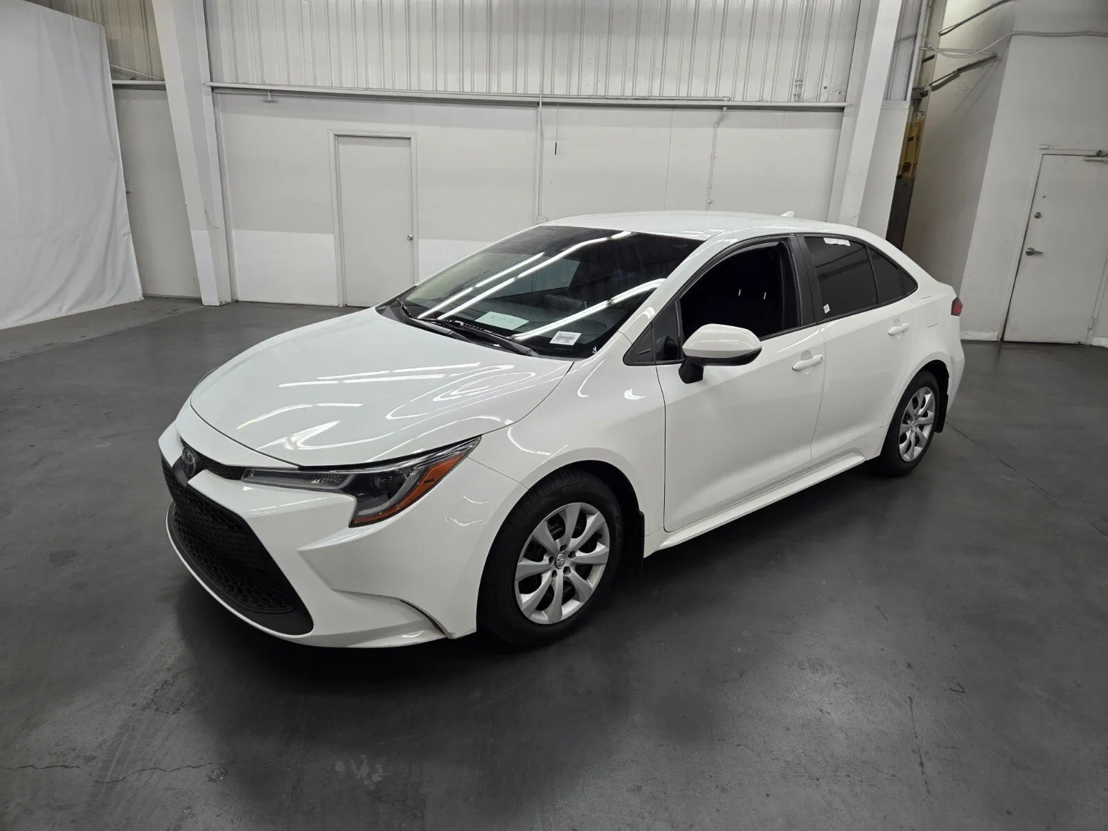 White 2020 Toyota Corolla LE for sale in Las Vegas, NV