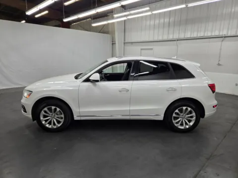 Photos of 2015 Audi Q5 Premium Plus for sale in Las Vegas, NV at Baja Auto Sales East