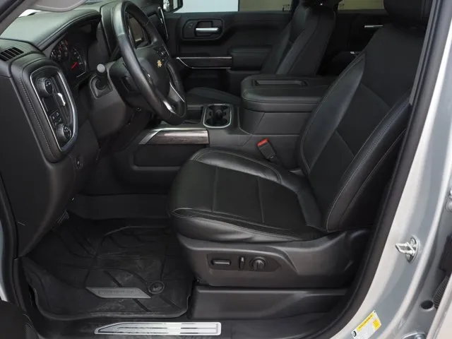 Chevrolet Silverado photo 6