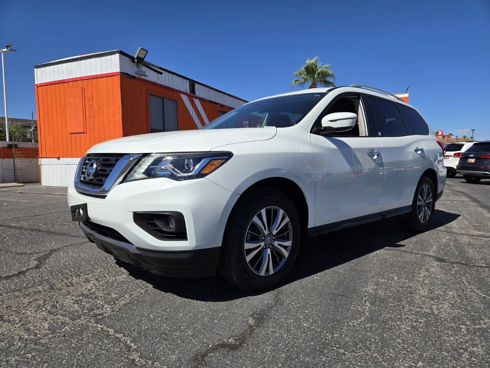 White 2019 Nissan Pathfinder SV for sale in Las Vegas, NV