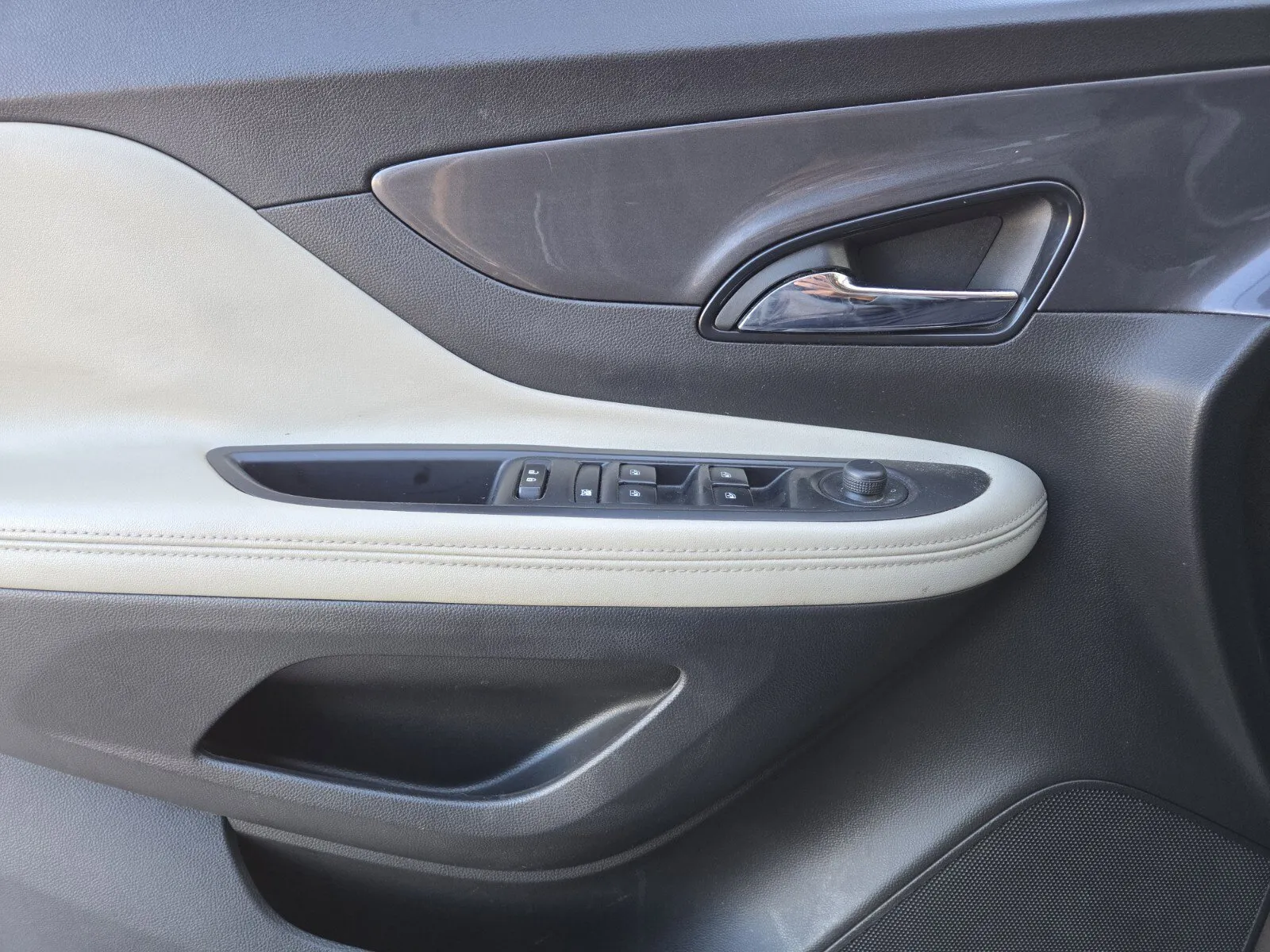 Buick Encore photo 15