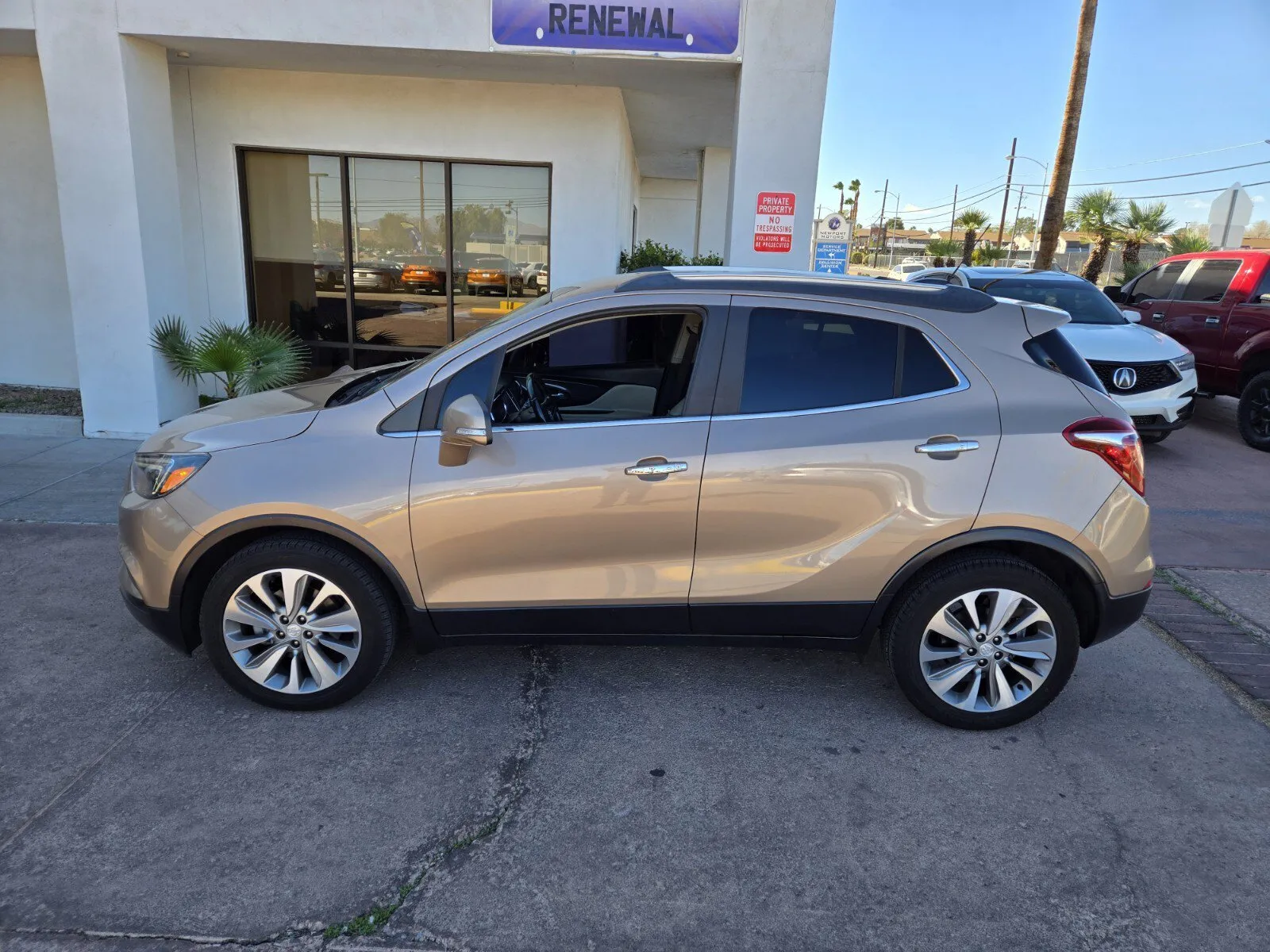 Buick Encore photo 2