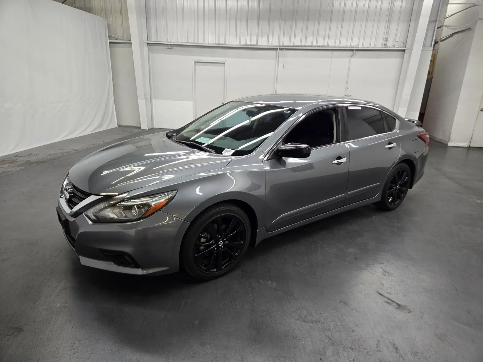 Gray 2017 Nissan Altima 2.5 SR for sale in Las Vegas, NV