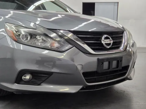 More photos of 2017 Nissan Altima 2.5 SR at Baja Auto Sales East, NV