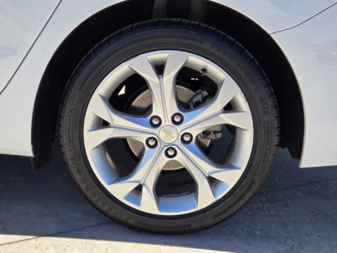 More photos of 2016 Chevrolet Cruze Premier at Baja Auto Sales East, NV