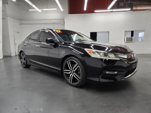 More photos of 2017 Honda Accord Sedan Sport at Baja Auto Sales East, NV