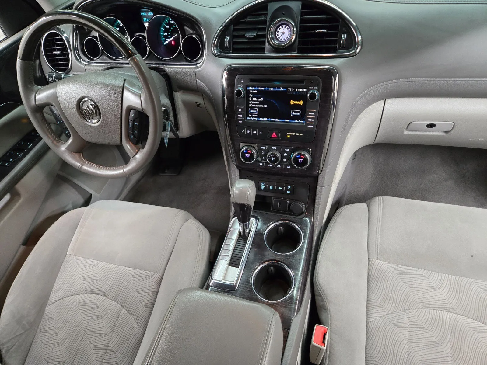 Buick Enclave photo 14