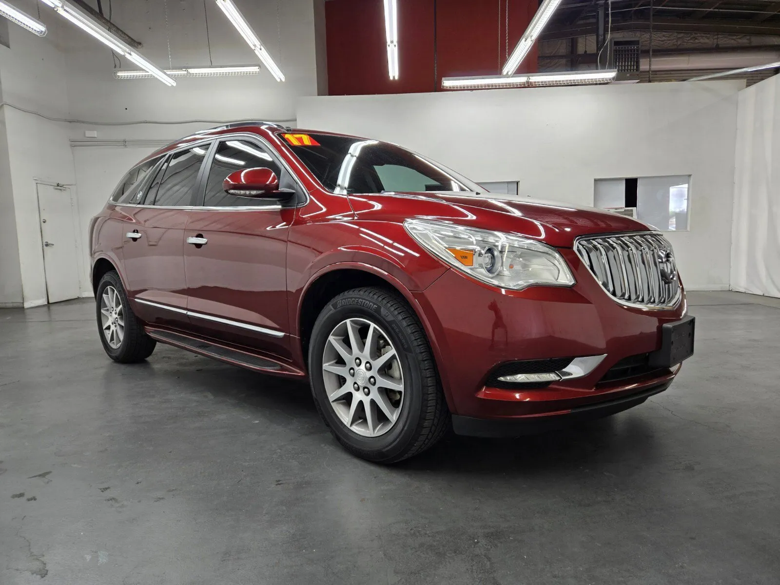 Buick Enclave photo 4