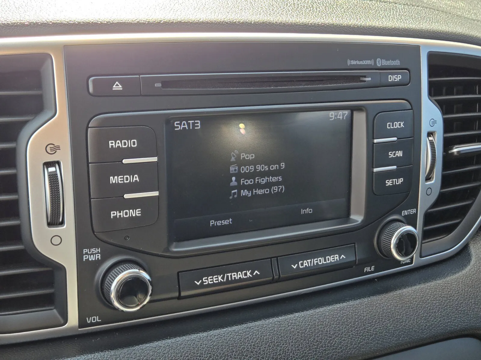 Kia Sportage photo 16