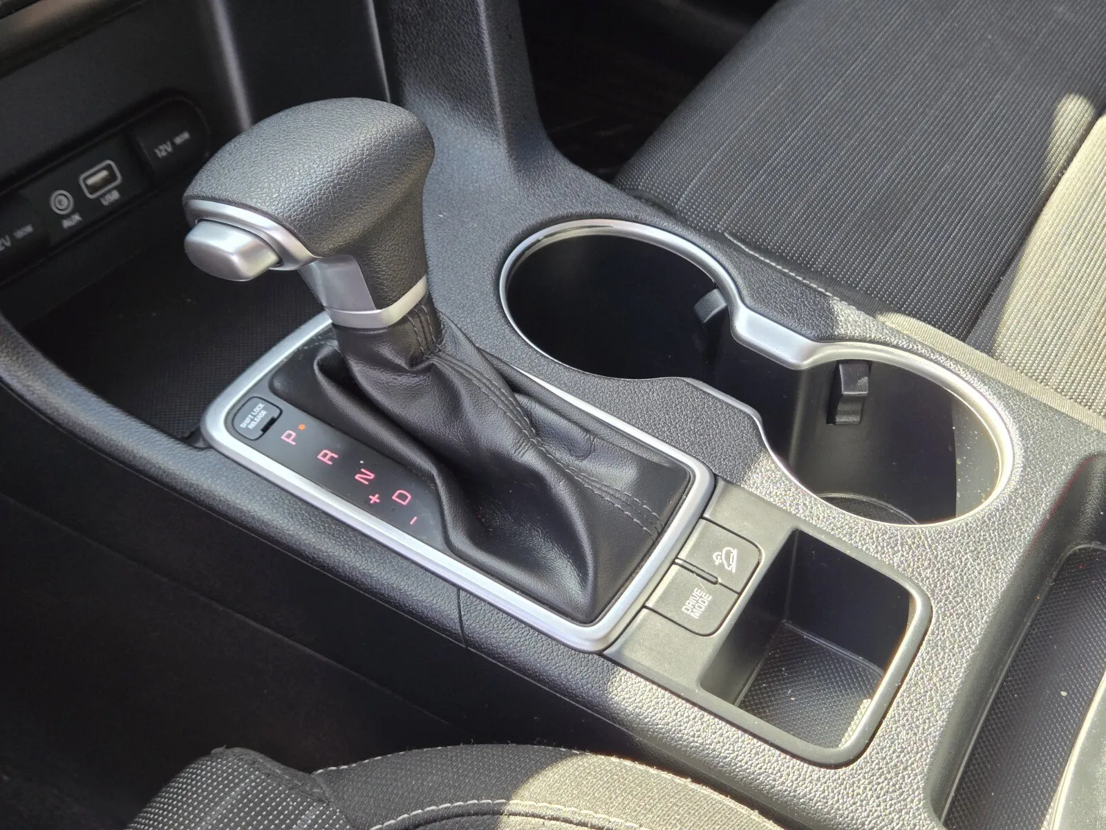 Kia Sportage photo 18