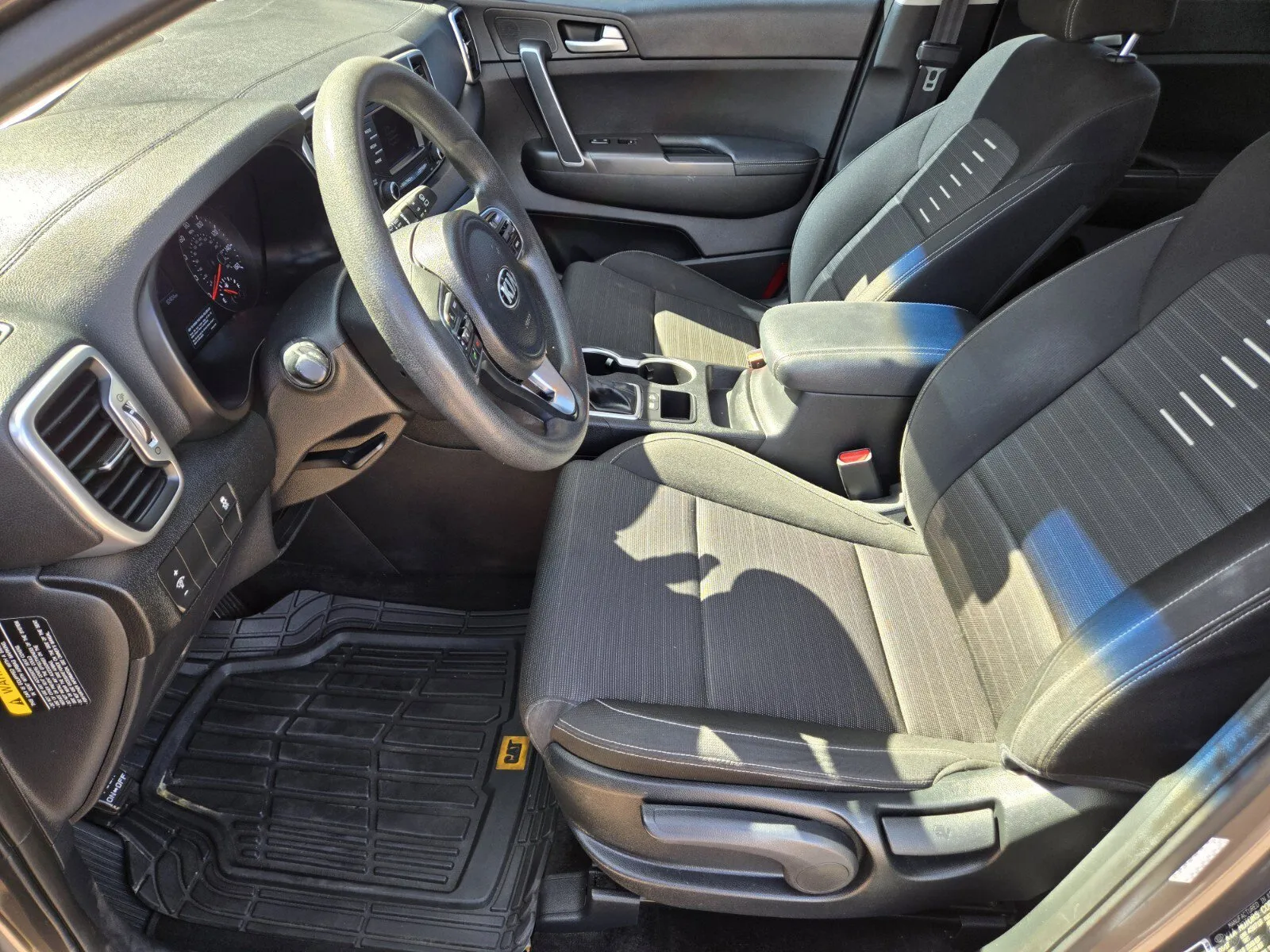 Kia Sportage photo 6