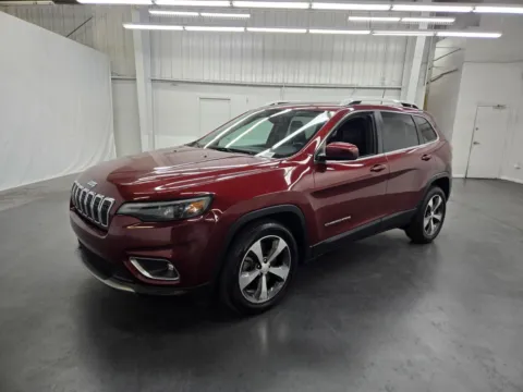 Red 2019 Jeep Cherokee Limited for sale in Las Vegas, NV