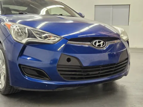 More photos of 2015 Hyundai Veloster 3DR CPE AT at Baja Auto Sales East, NV