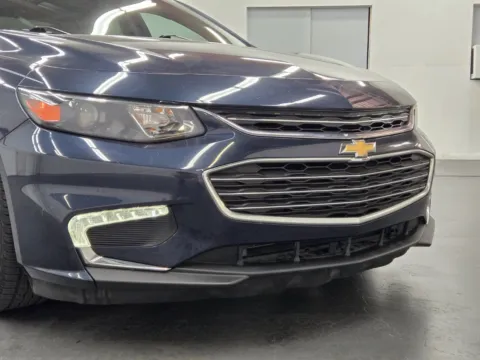More photos of 2016 Chevrolet Malibu LT at Baja Auto Sales East, NV