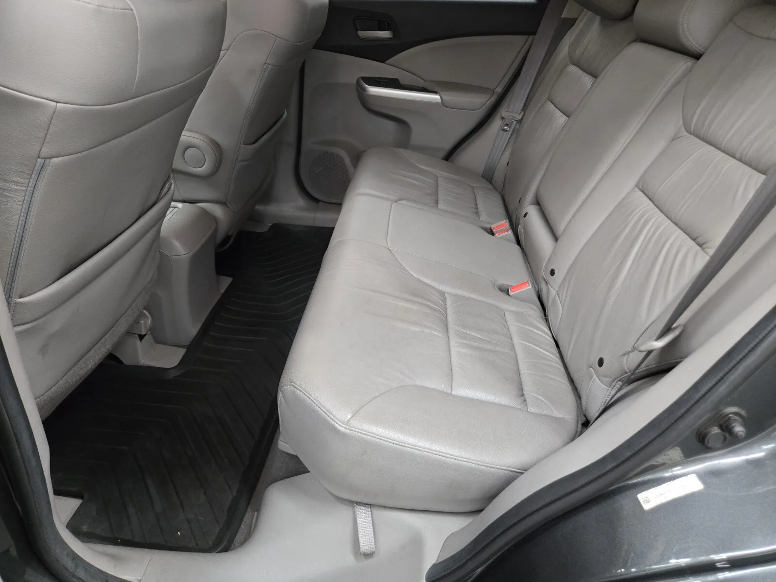 Honda CR-V photo 9