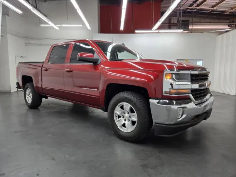 More photos of 2018 Chevrolet Silverado 1500 LT at Baja Auto Sales East, NV