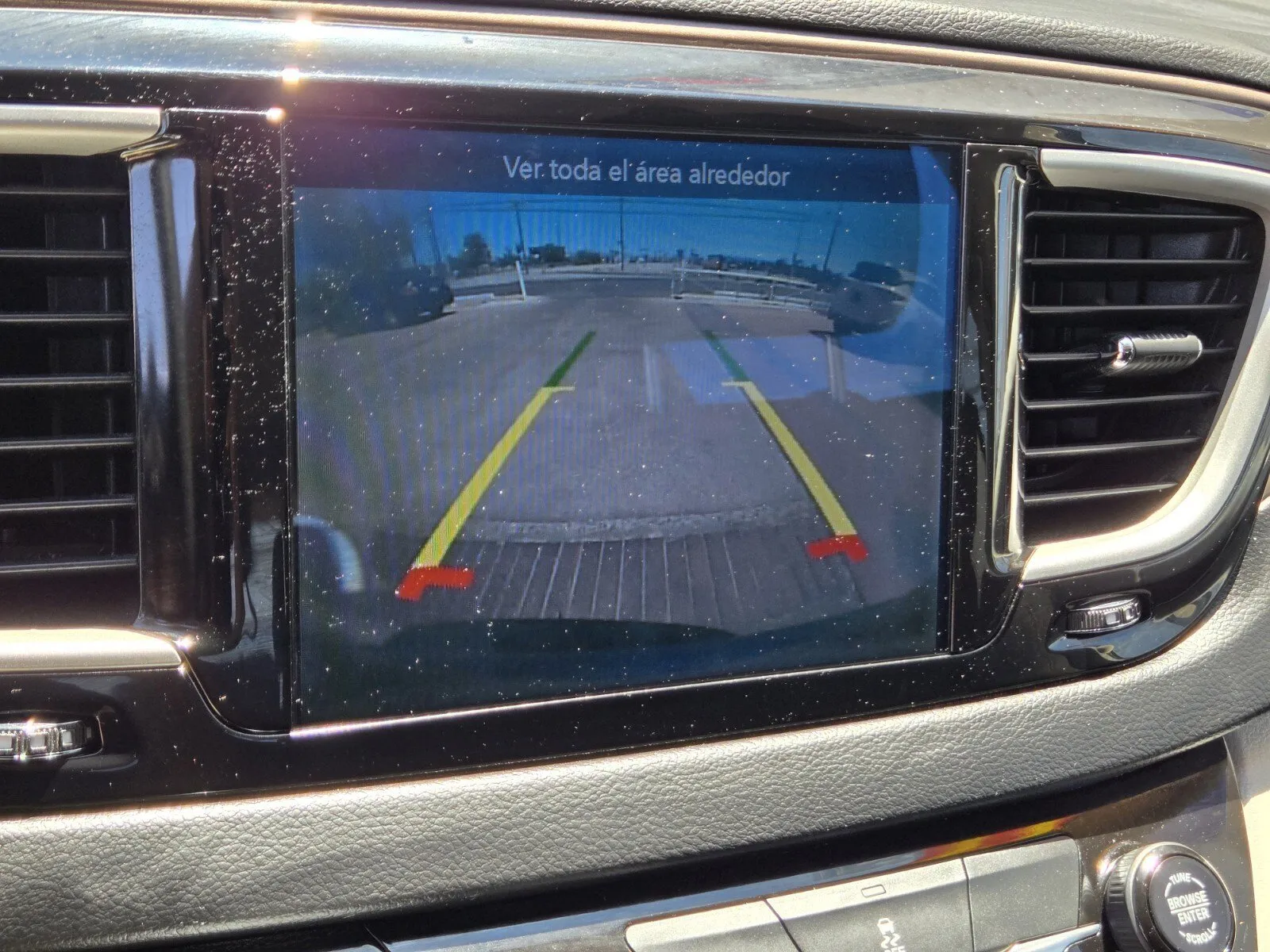 Chrysler Pacifica photo 19