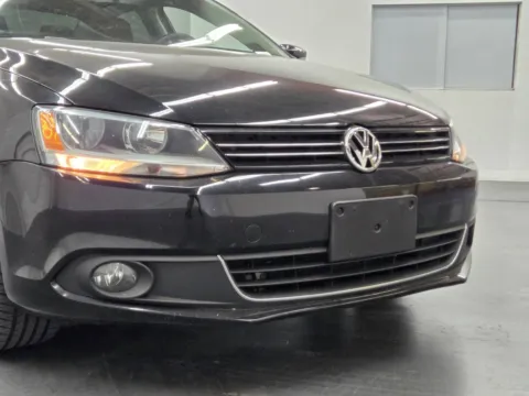 More photos of 2013 Volkswagen Jetta Sedan SEL at Baja Auto Sales East, NV