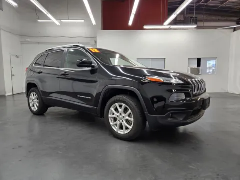 More photos of 2018 Jeep Cherokee Latitude at Baja Auto Sales East, NV