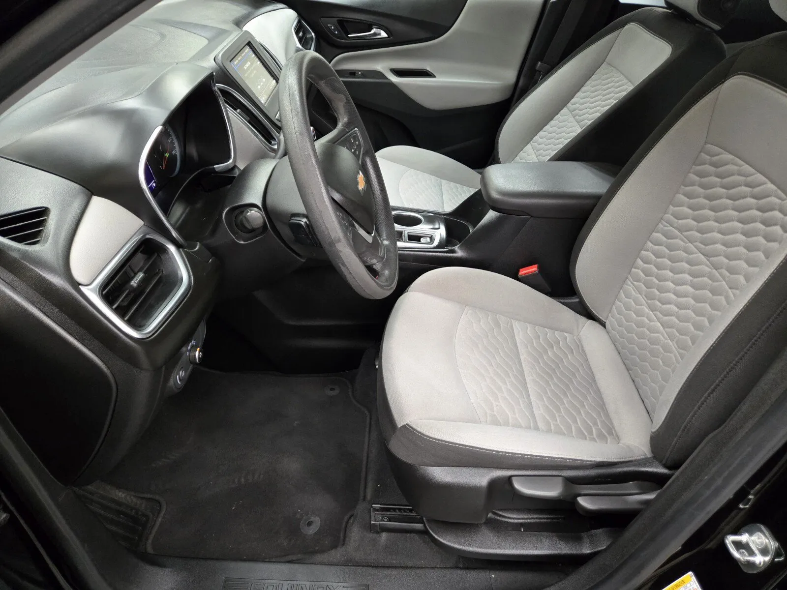 Chevrolet Equinox photo 7