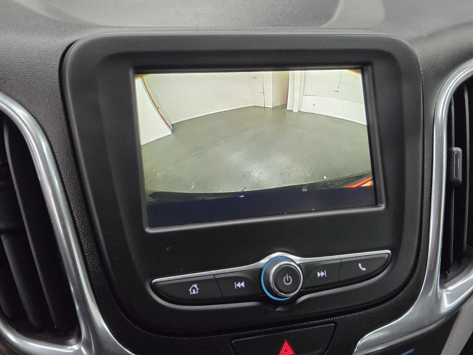 Chevrolet Equinox photo 18