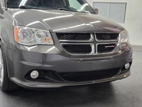 More photos of 2019 Dodge Grand Caravan SXT at Baja Auto Sales East, NV