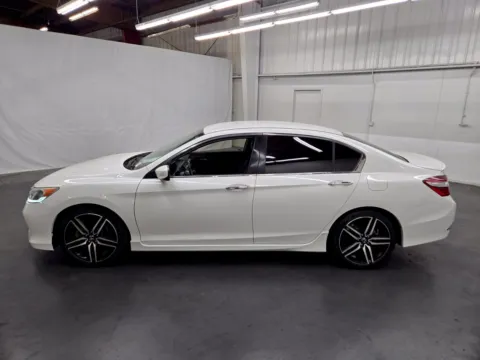 Photos of 2017 Honda Accord Sedan Sport for sale in Las Vegas, NV at Baja Auto Sales East