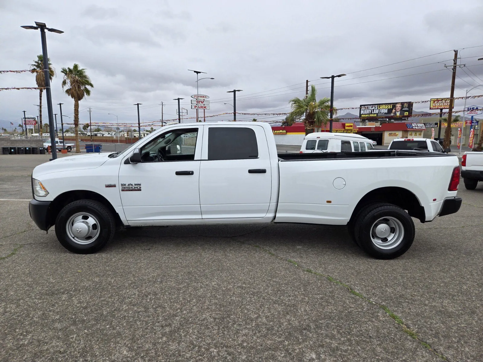 Ram 3500 photo 2