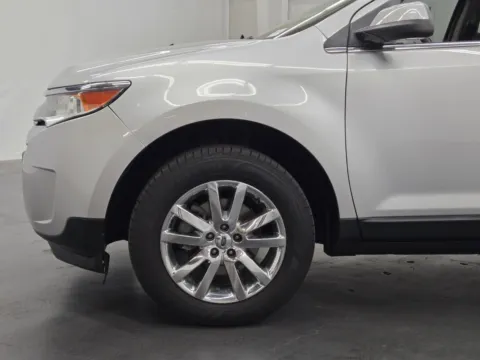 More photos of 2014 Ford Edge Limited at Baja Auto Sales East, NV
