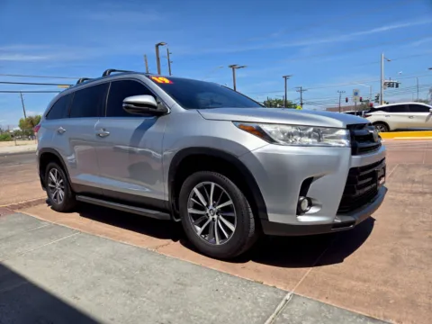 More photos of 2019 Toyota Highlander XLE at Baja Auto Sales East, NV