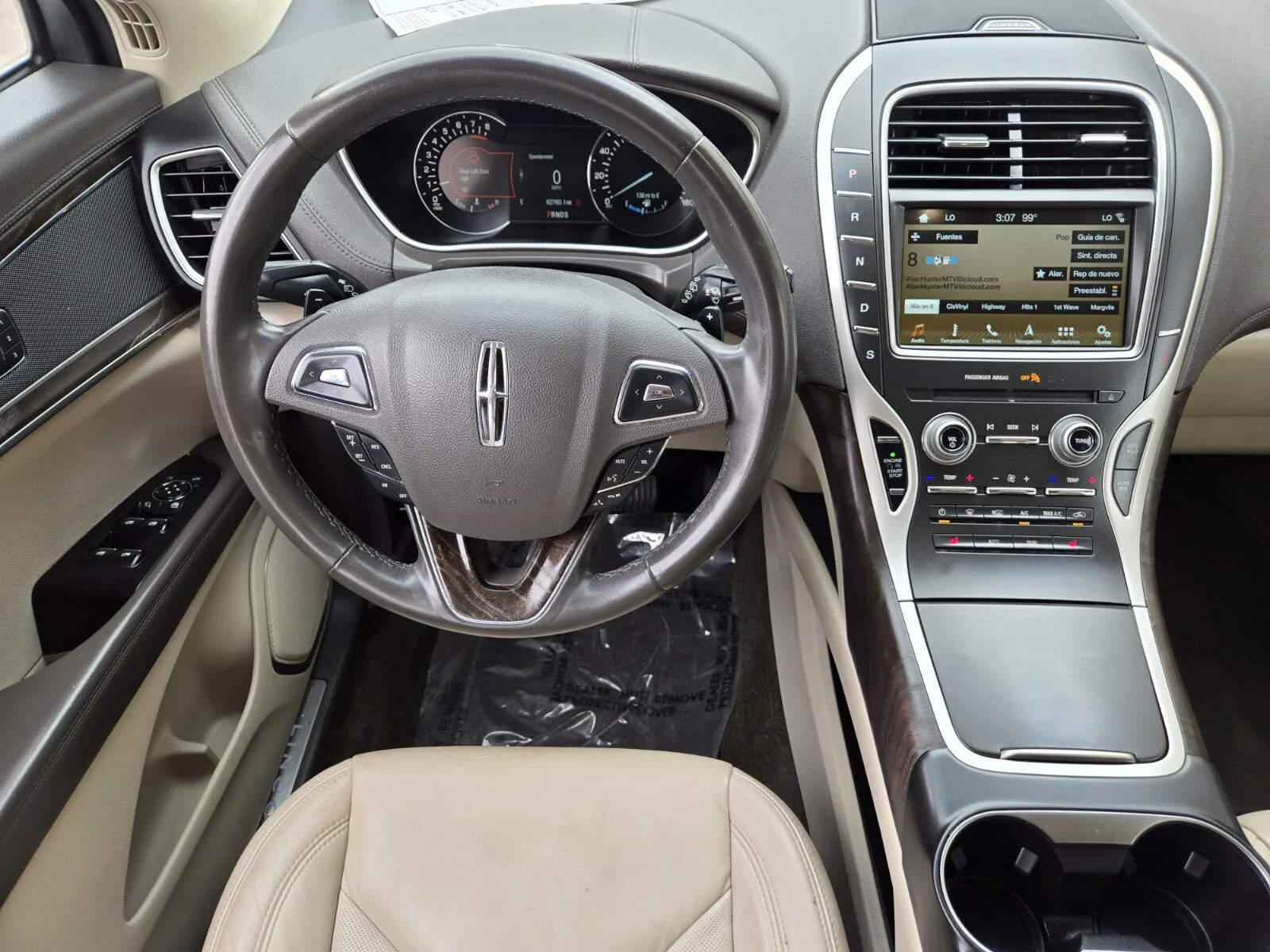 Lincoln MKX photo 10