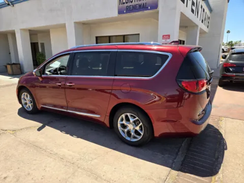 Photos of 2018 Chrysler Pacifica Limited for sale in Las Vegas, NV at Baja Auto Sales East