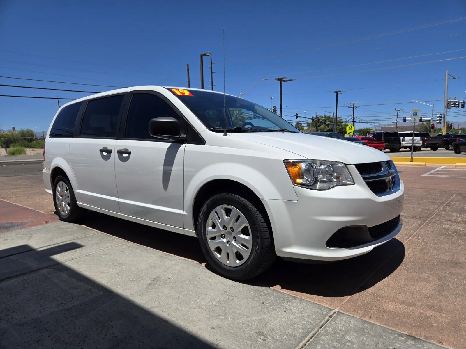 Dodge Grand Caravan photo 4