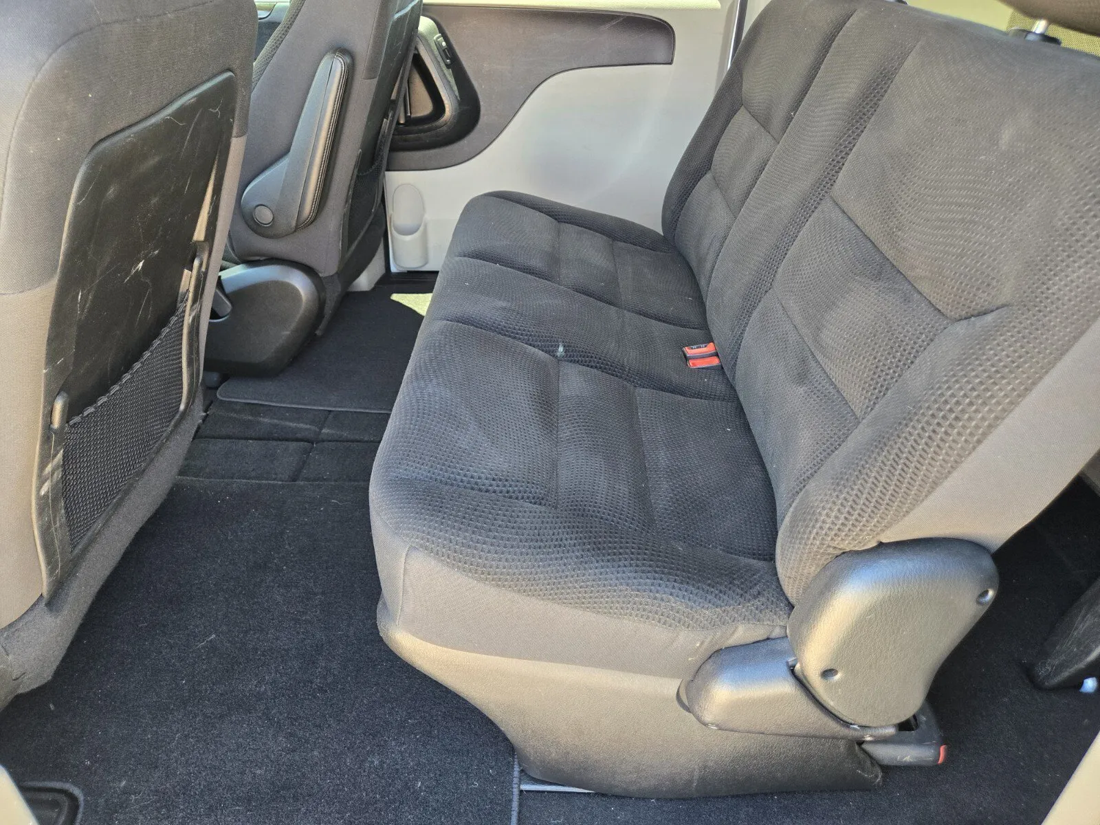 Dodge Grand Caravan photo 8