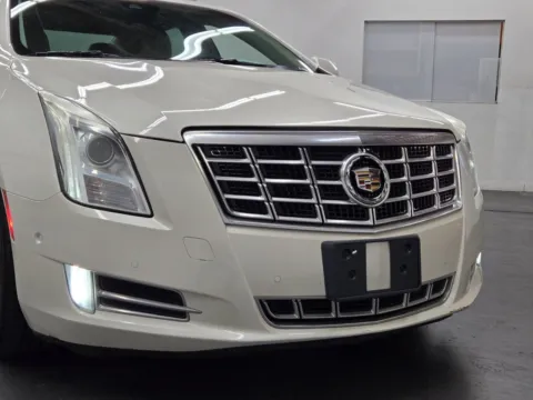 More photos of 2014 Cadillac XTS Luxury at Baja Auto Sales East, NV
