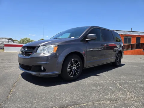 Gray 2017 Dodge Grand Caravan GT for sale in Las Vegas, NV
