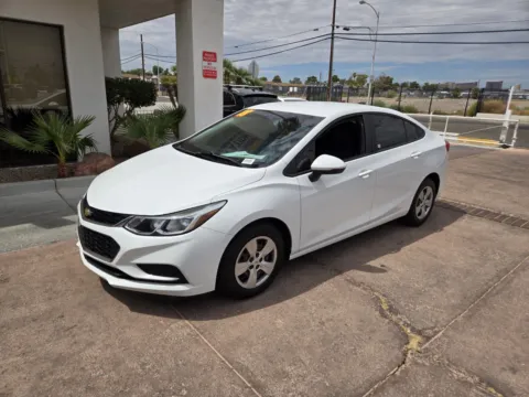 White 2018 Chevrolet Cruze LS for sale in Las Vegas, NV